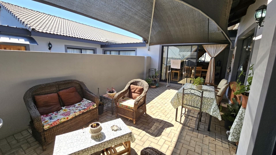 2 Bedroom Property for Sale in Ifafi North West